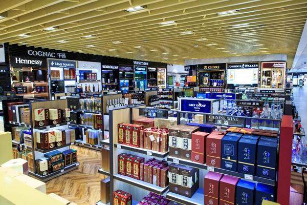 中免首都機(jī)場免稅店2月11日開業(yè) 中國國旅去年業(yè)績穩(wěn)定增長